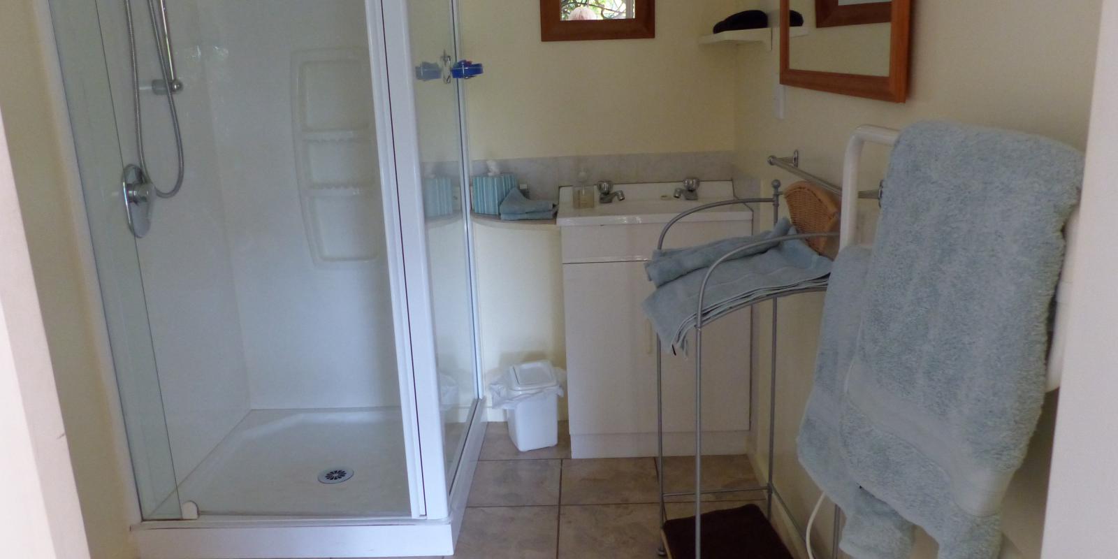 poolroom bathroom